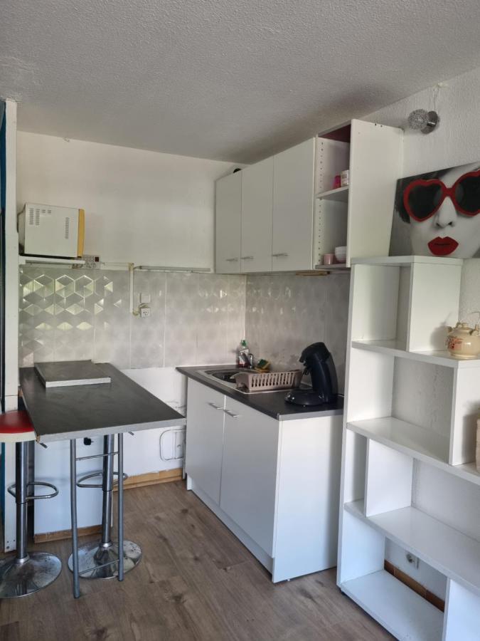 Ideal Vacances Petit Budget Lägenhet La Grande Motte Exteriör bild
